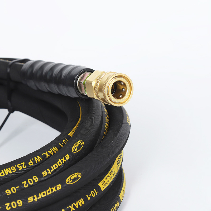 庭の水散水高圧ホース